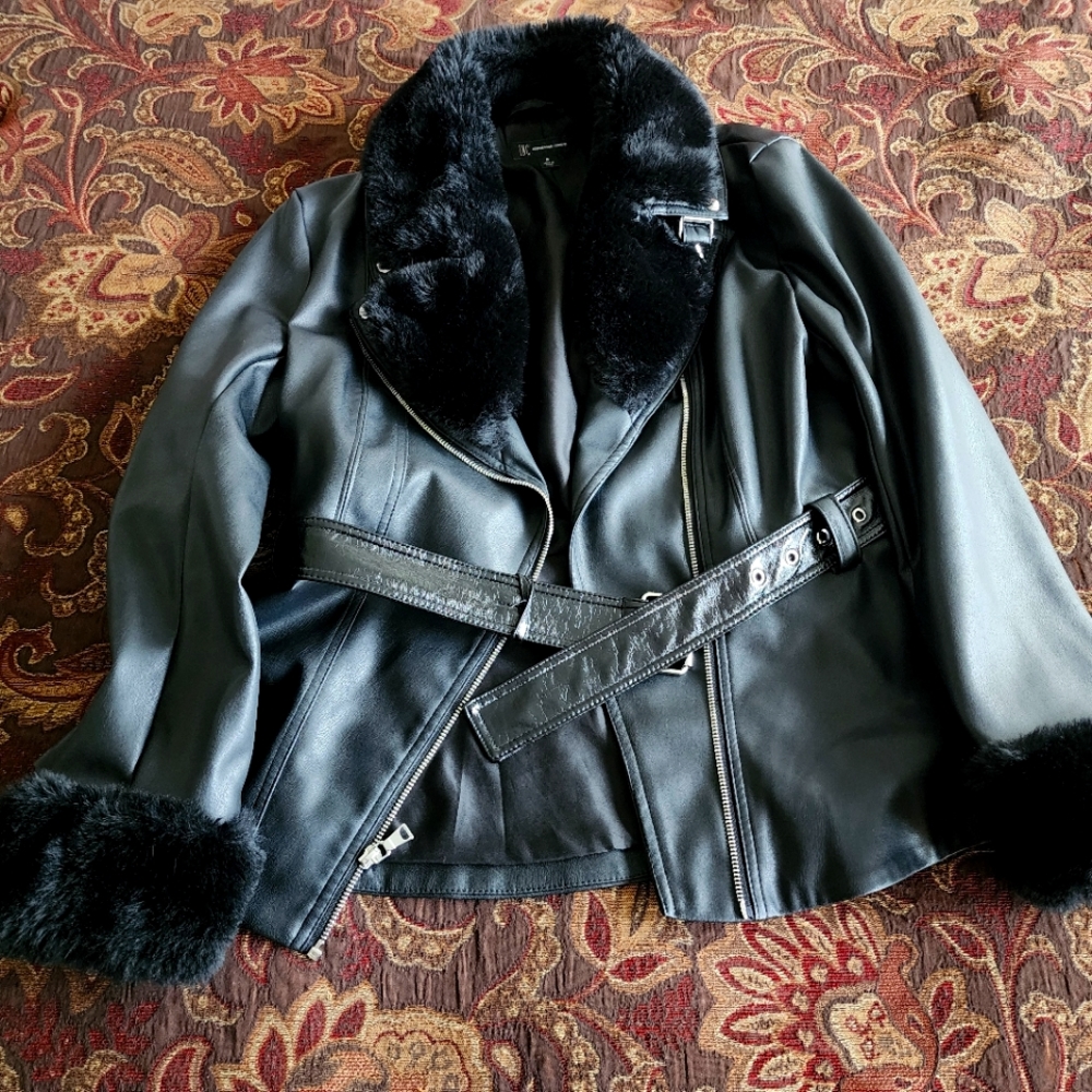 Inc belted jacket. New without tags - Picture 7 of 7